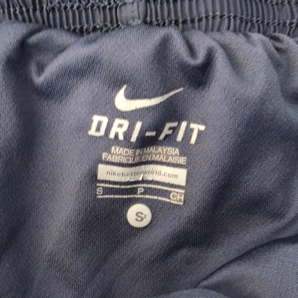 Nike Short - Picture 4 of 4